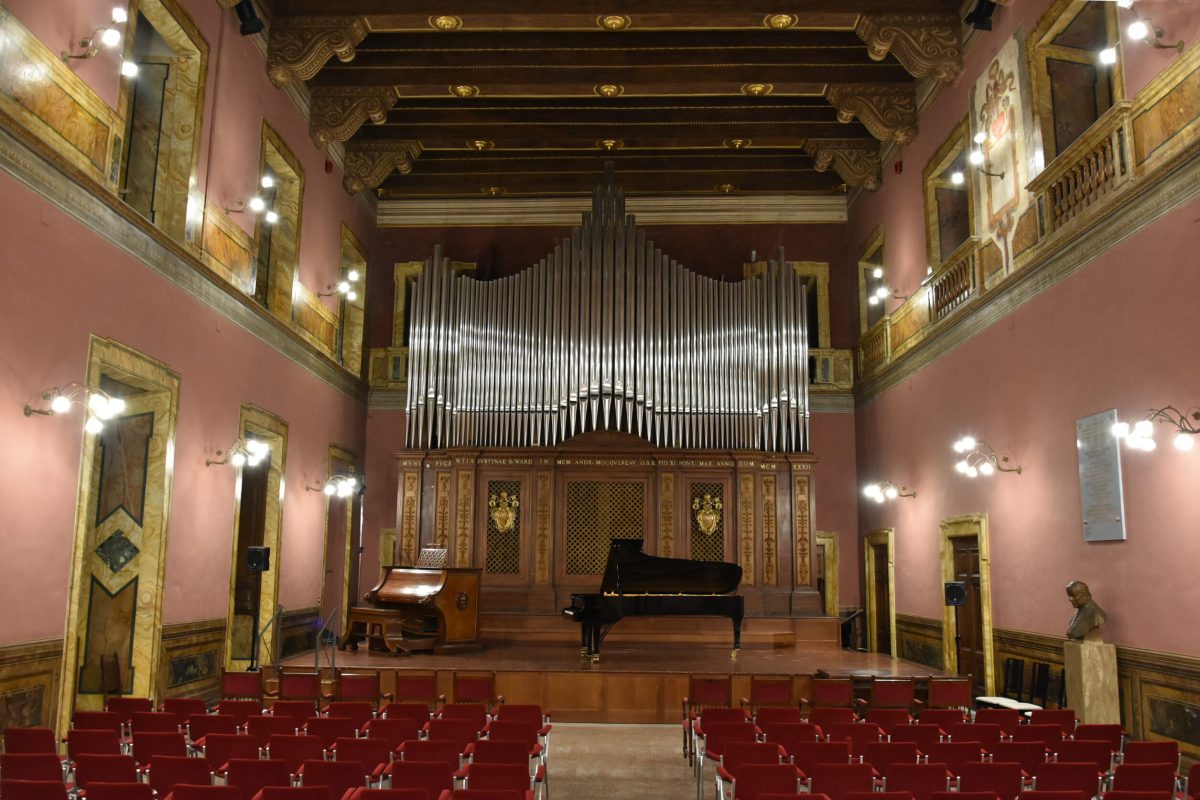 Sala Accademica del "Pontificio Istituto di Musica Sacra"​
